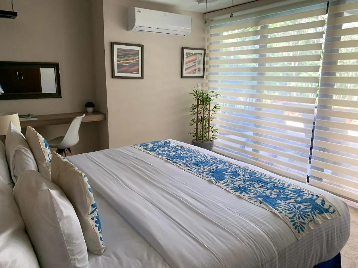 *** Bed and breakfast Xaha Villas Suites&Golf Resort Chacalal México