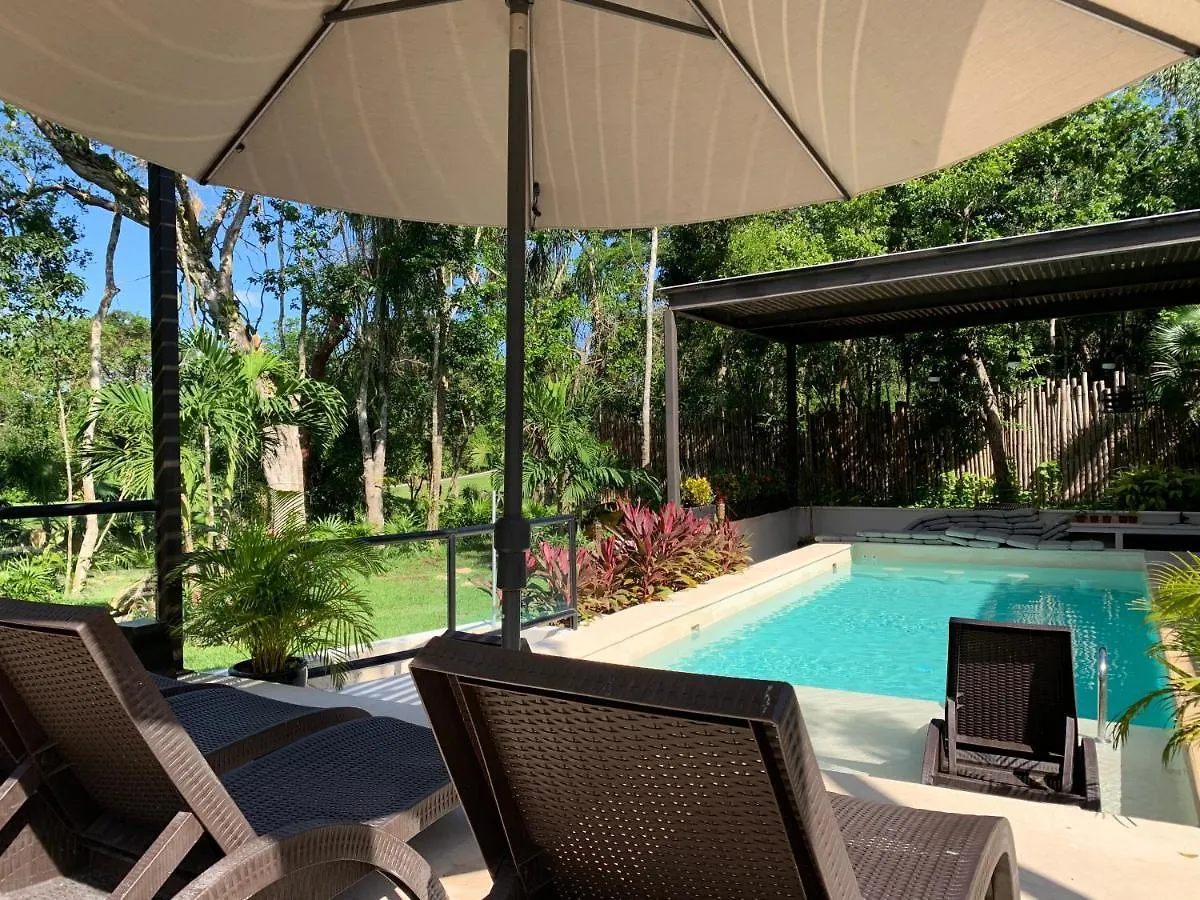 Xaha Villas Suites&Golf Resort Chacalal Bed and breakfast
