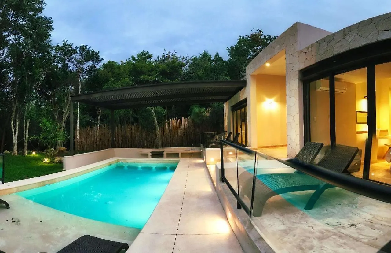 Bed and breakfast Xaha Villas Suites&Golf Resort Chacalal