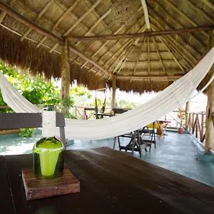 https://casa-almendro.allrivieramayahotels.com